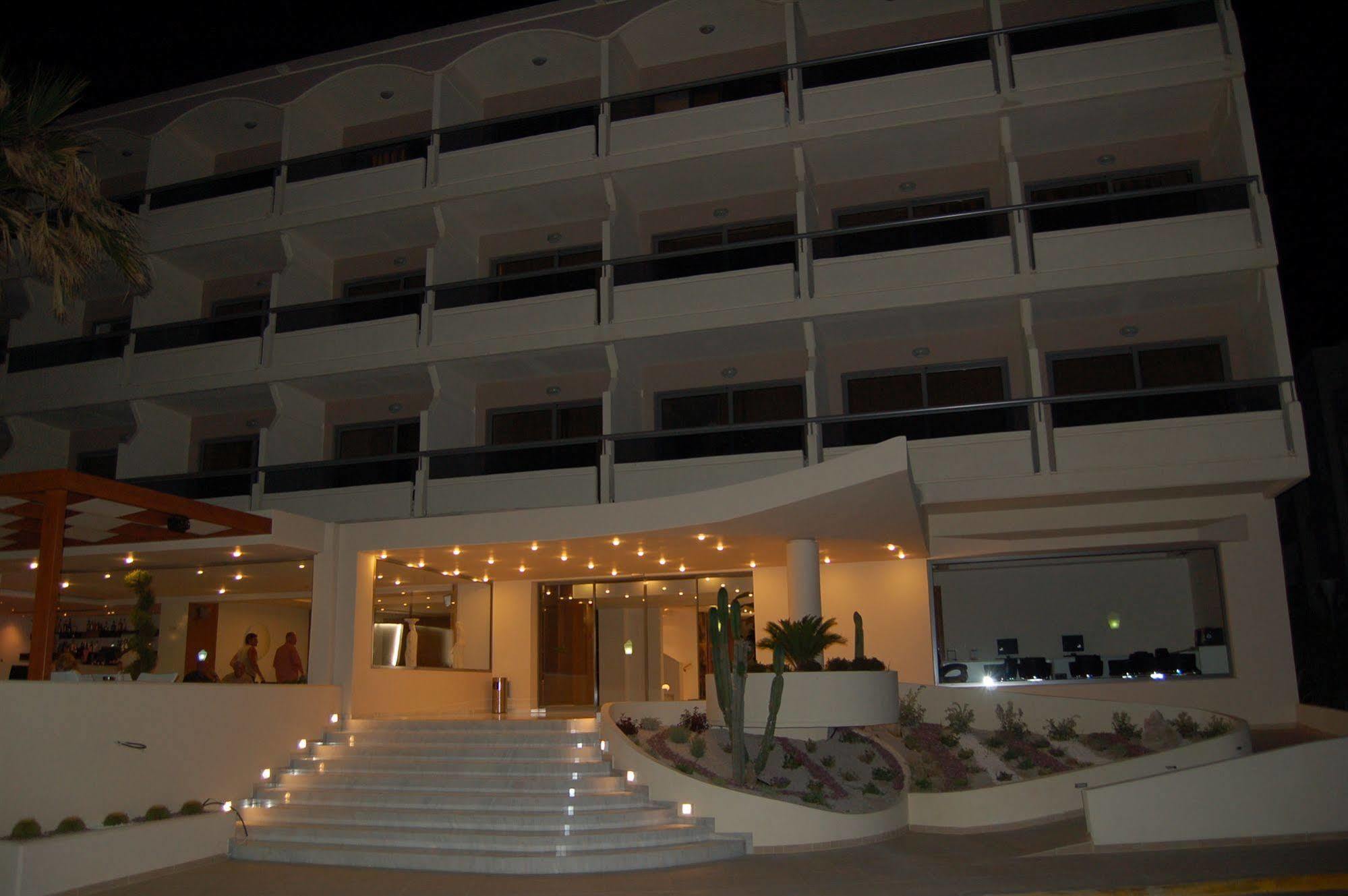 Hôtel Lomeniz à Rhodes City Extérieur photo
